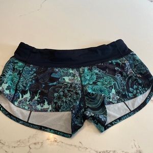Lululemon short shorts with lovely green pattern